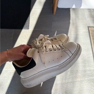 Alexander McQueen Women's White and Black Sneakers size 7.5